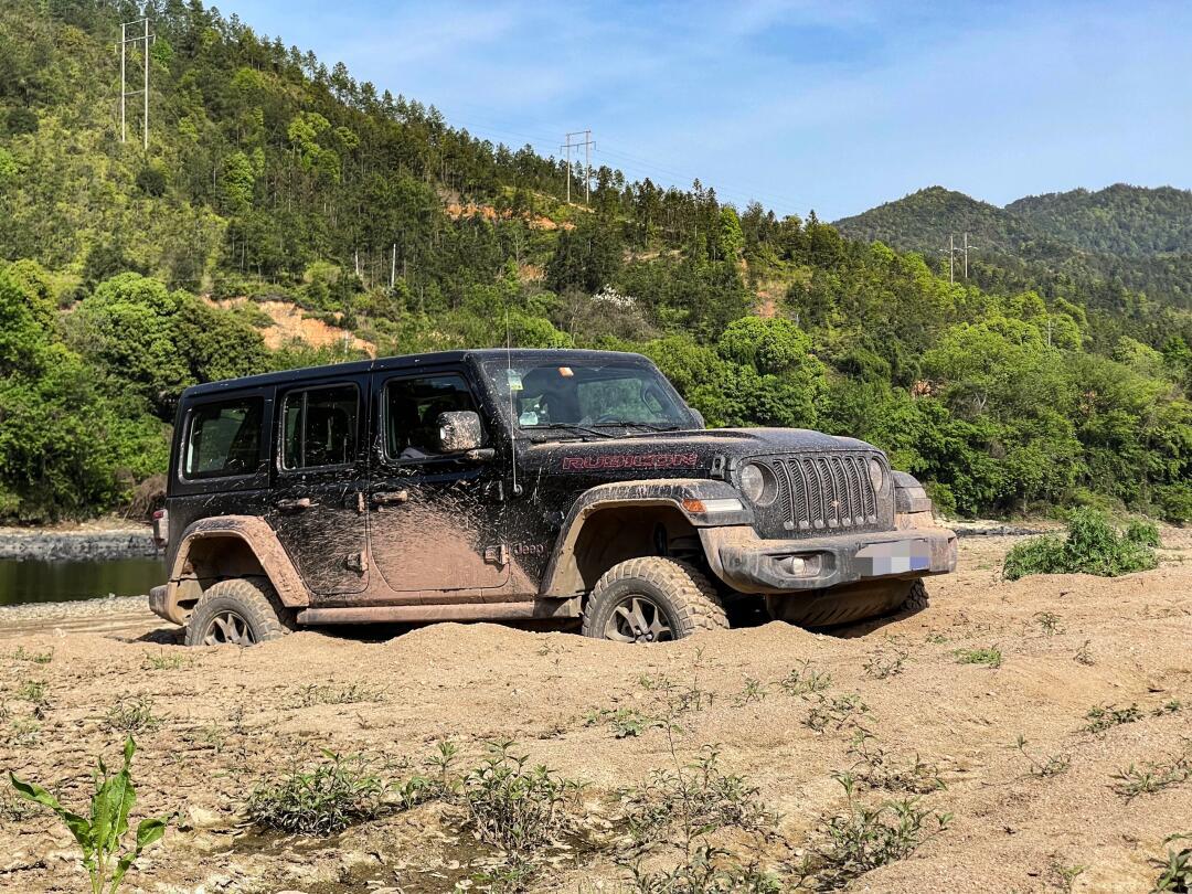 记录牧马人rubicon第一次沙地陷车_牧马人社区_易车社区