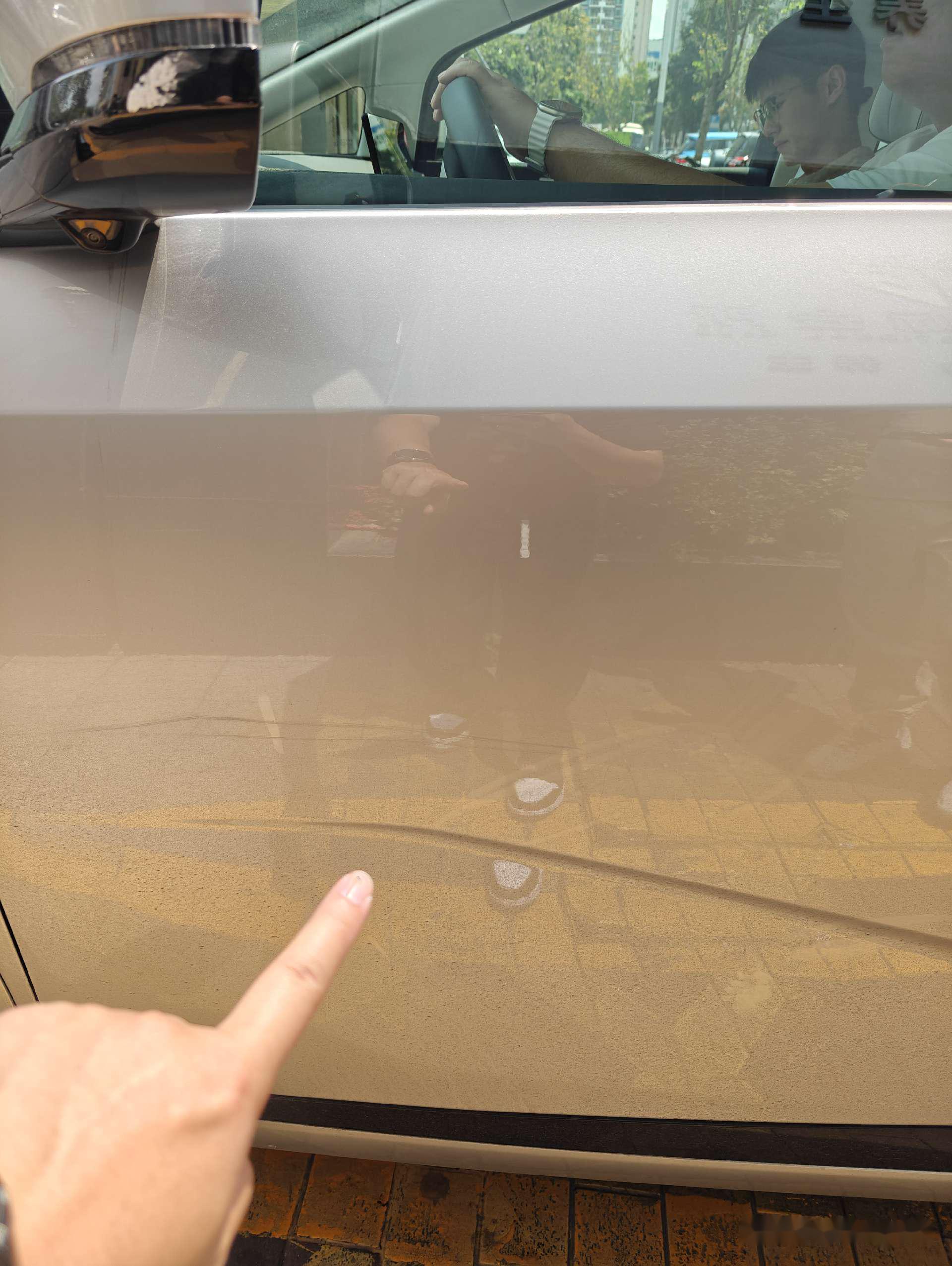 挑战完魔鬼停车场的小鹏x9, 车身剐蹭就算了,万万没想到激光雷达也碎