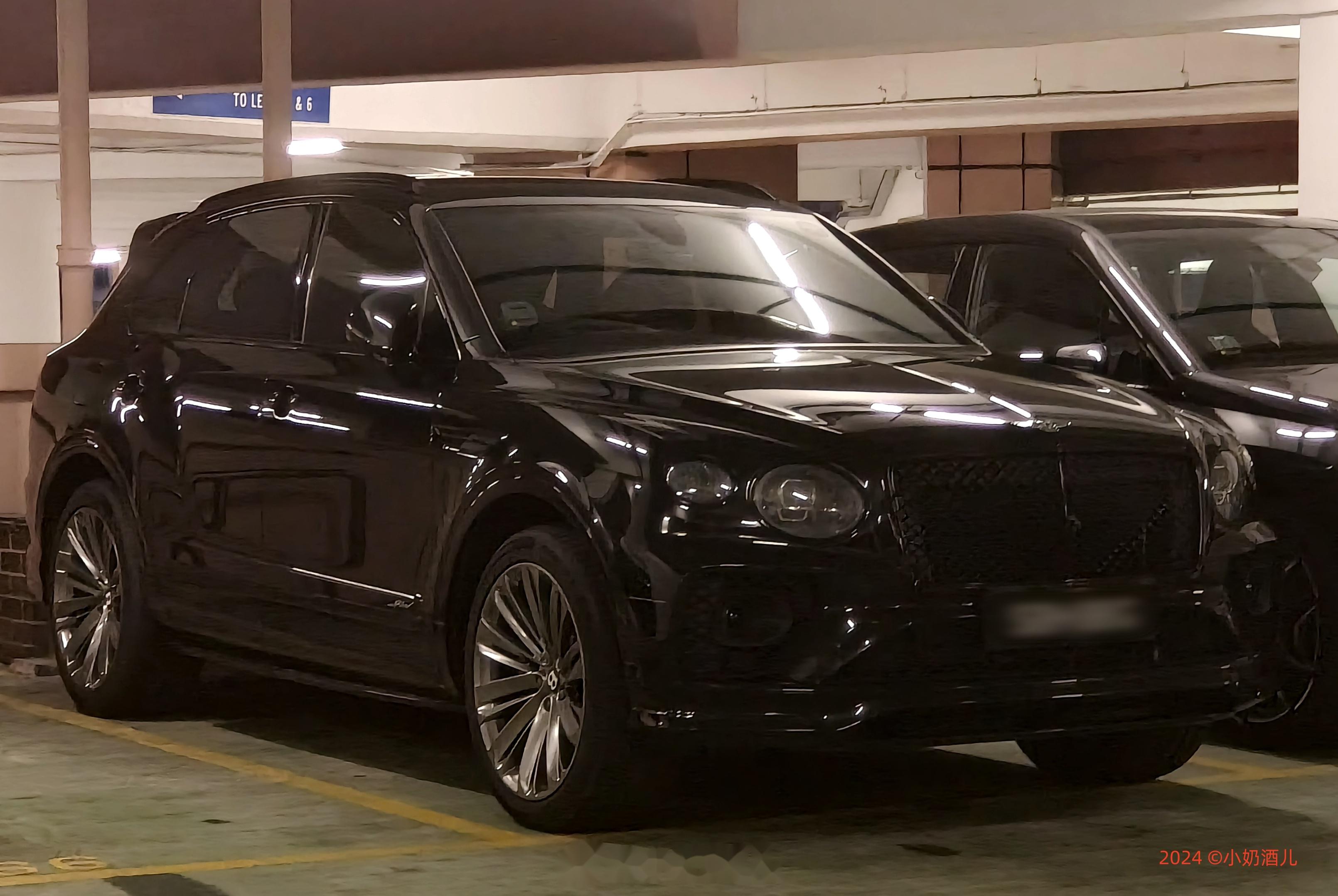 街车拍 新加坡 阿尔法罗密欧 16gt 路虎 88 奔驰 320ce cab 奔_有钱人