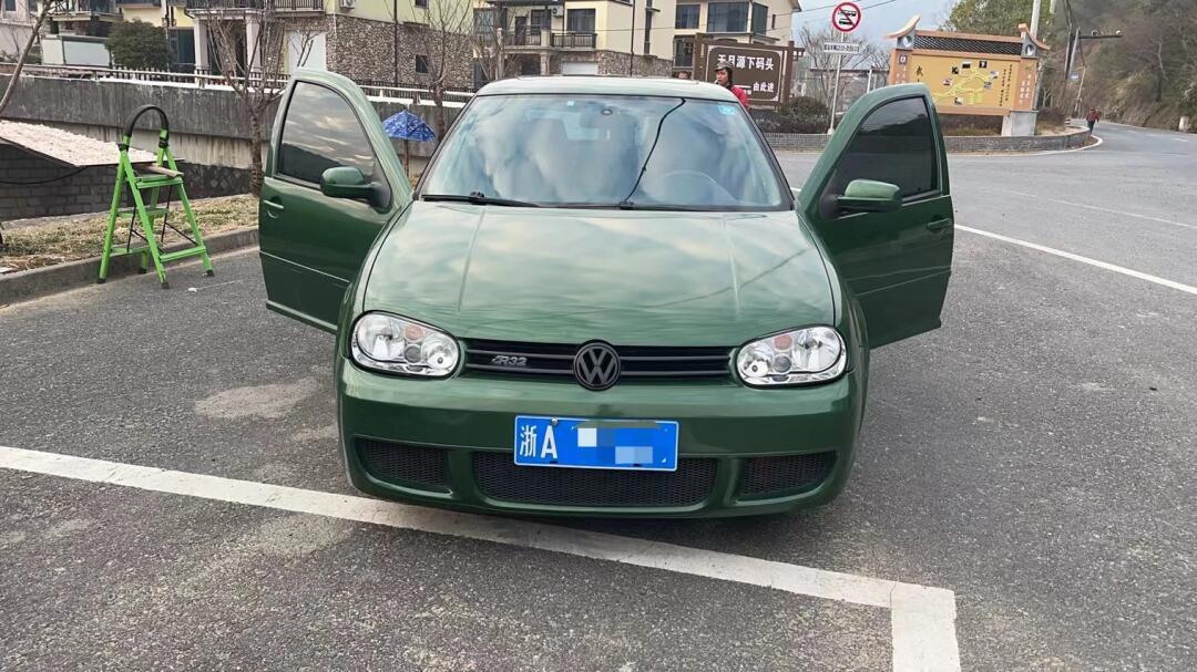 亏本出04年大众mk4狼堡原厂手动