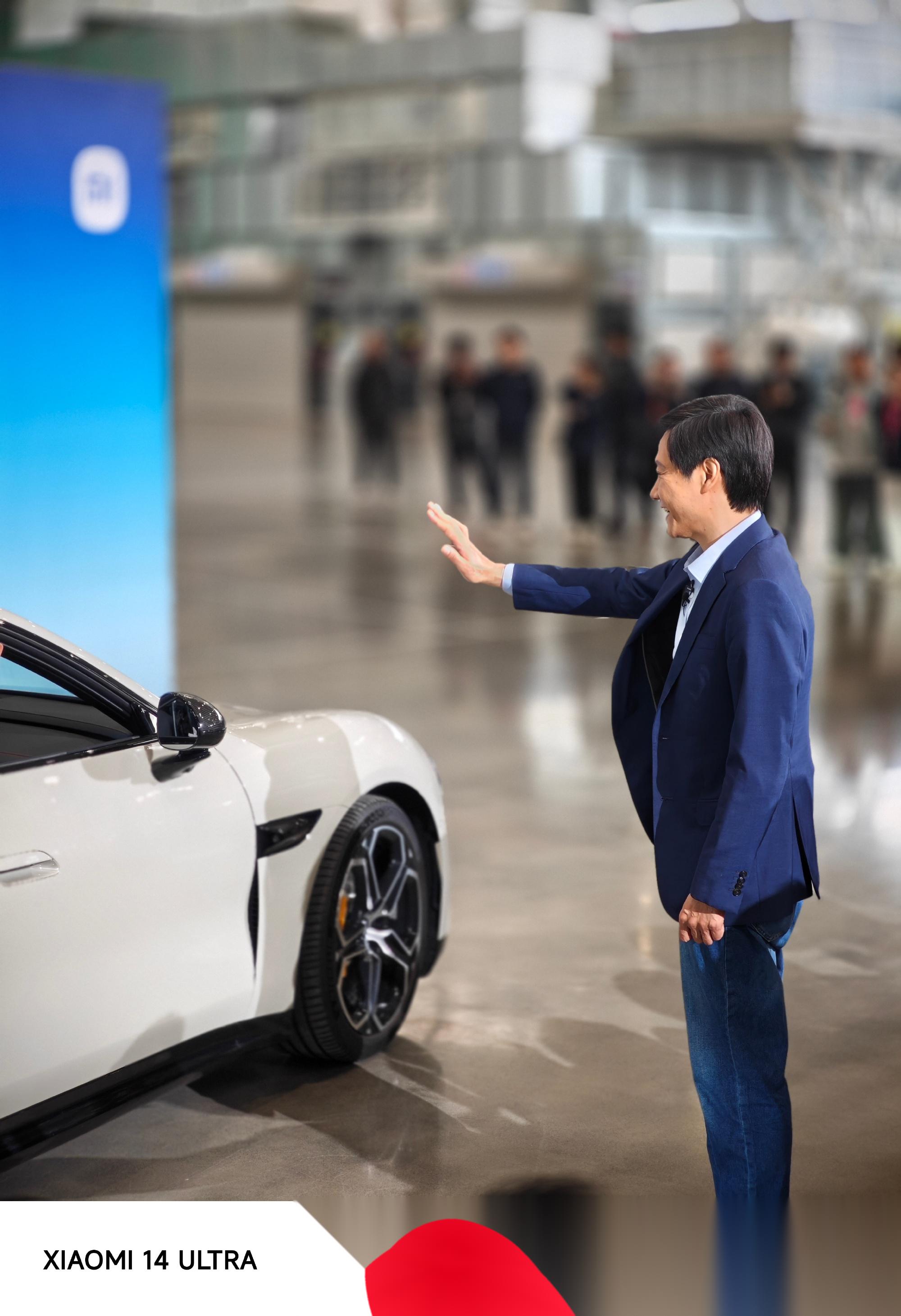 雷军亲自为首批车主开门交车,太羡慕了.