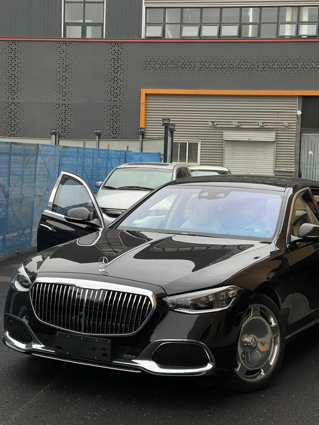 迈巴赫s680降噪玻璃