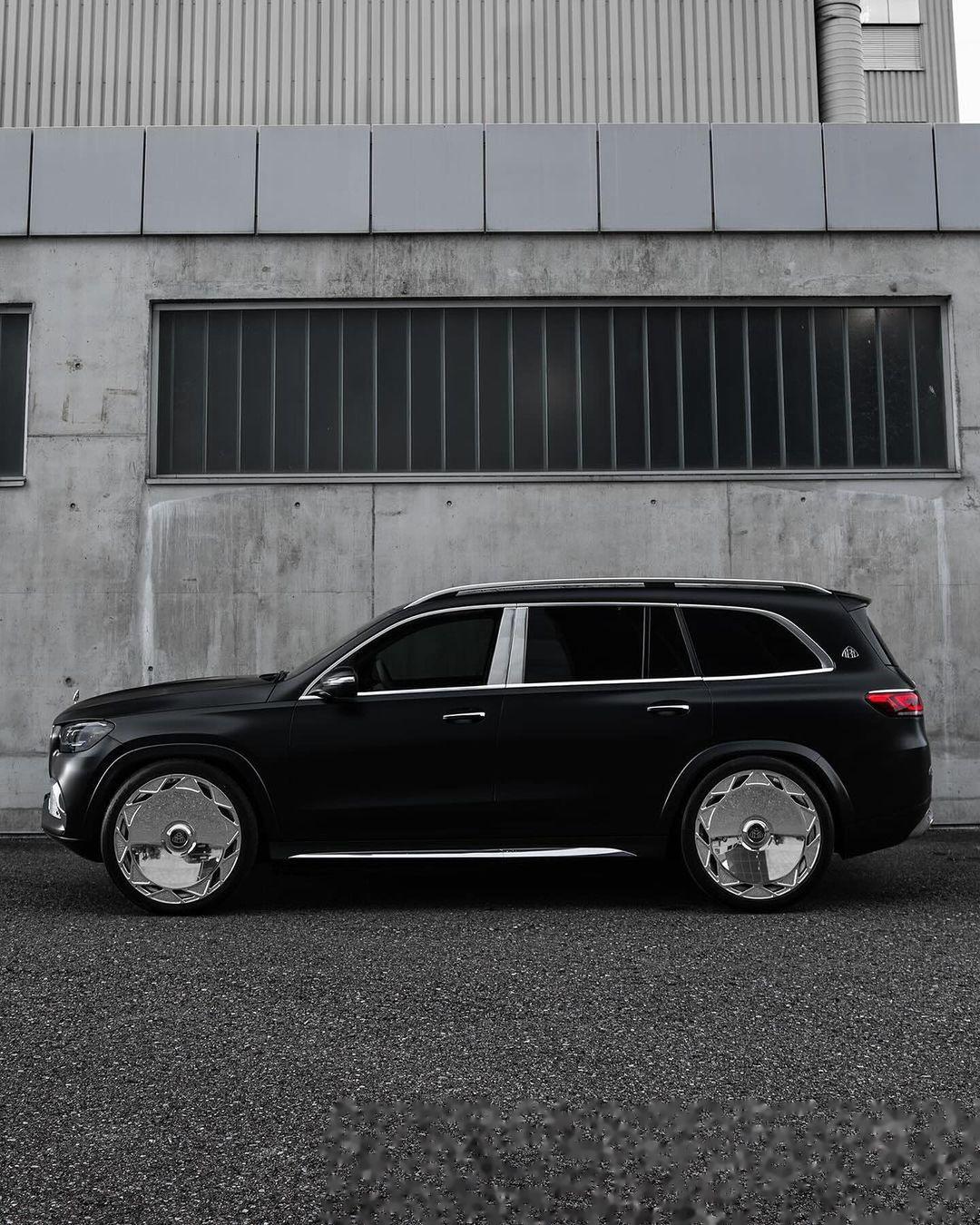 当前位置:>易车>社区>汽车杂谈社区>梅赛德斯-迈巴赫gls600>1080_1350