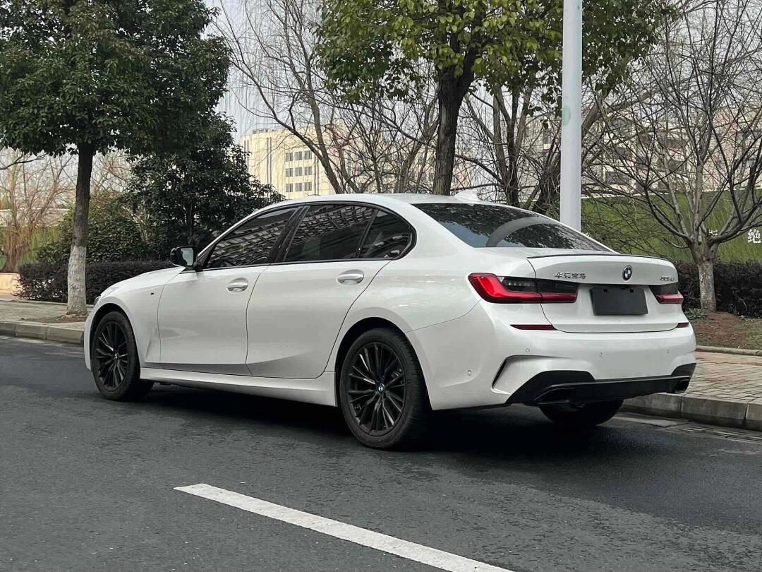 甩卖这台小姐姐一手车,宝马3系耀夜_宝马3系社区_易车社区