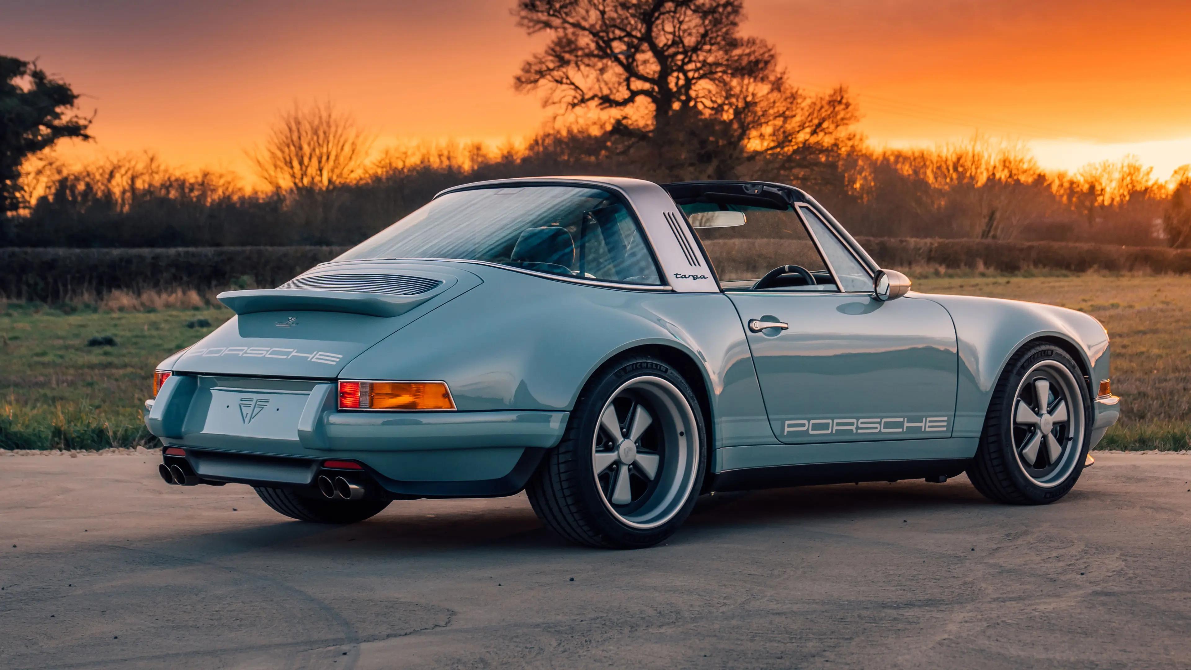 theon design推出首辆911 targa restomod,名为"gb_保时捷911社区