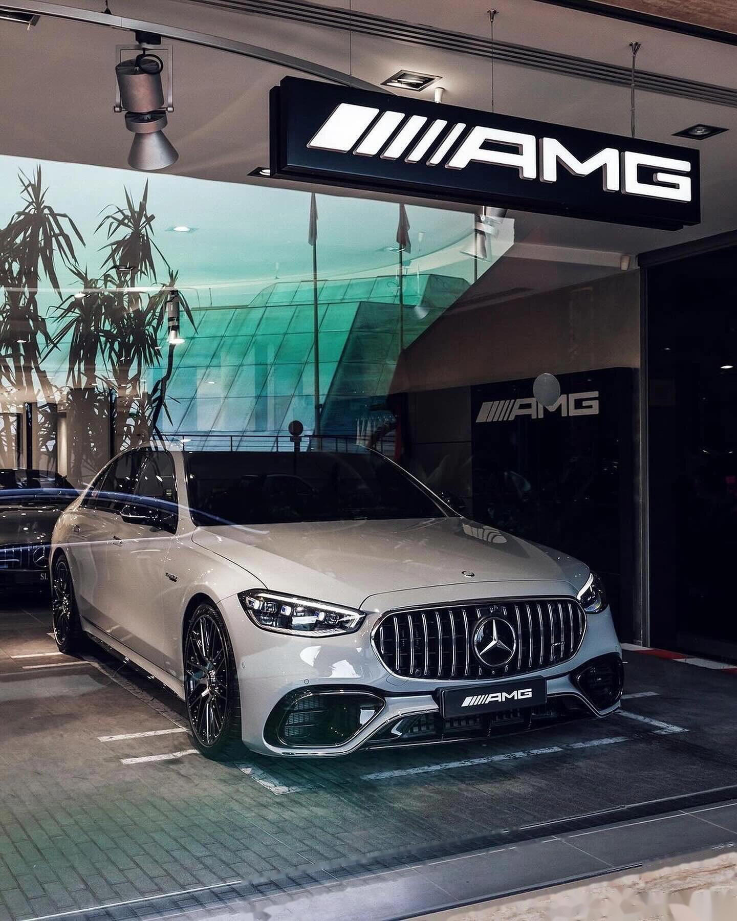 奔驰 s63e amg,一台等待唤醒的野兽