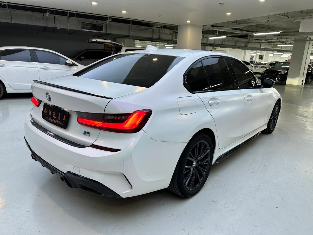 当前位置:>易车>社区>宝马3系社区>首付5万开宝马325耀夜>1080_810