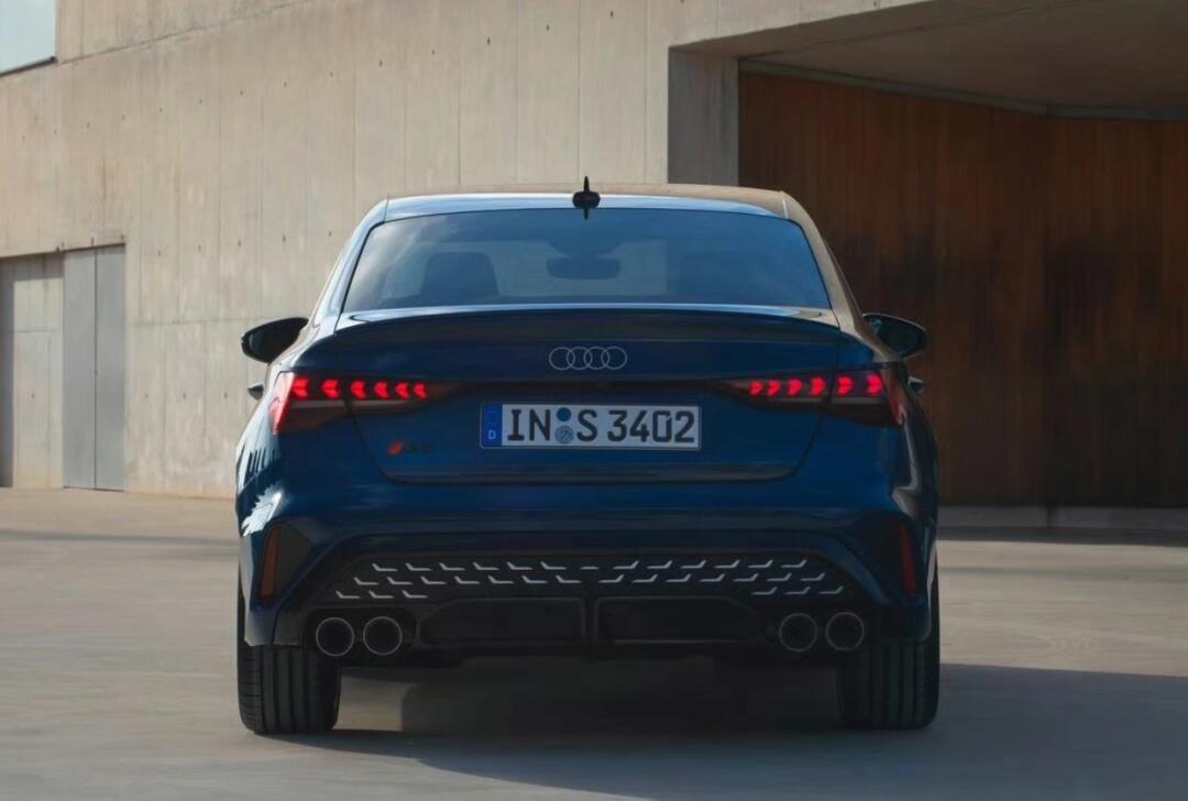 全新奥迪s3三厢版来袭.百公里加速仅4.7秒_奥迪s3社区_易车社区
