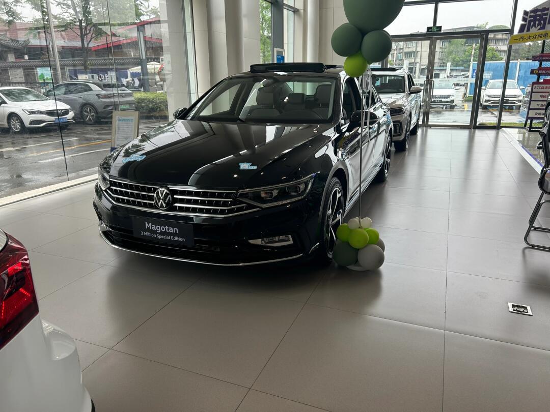 330迈腾豪华和380cc夺目怎么选_迈腾社区_易车社区