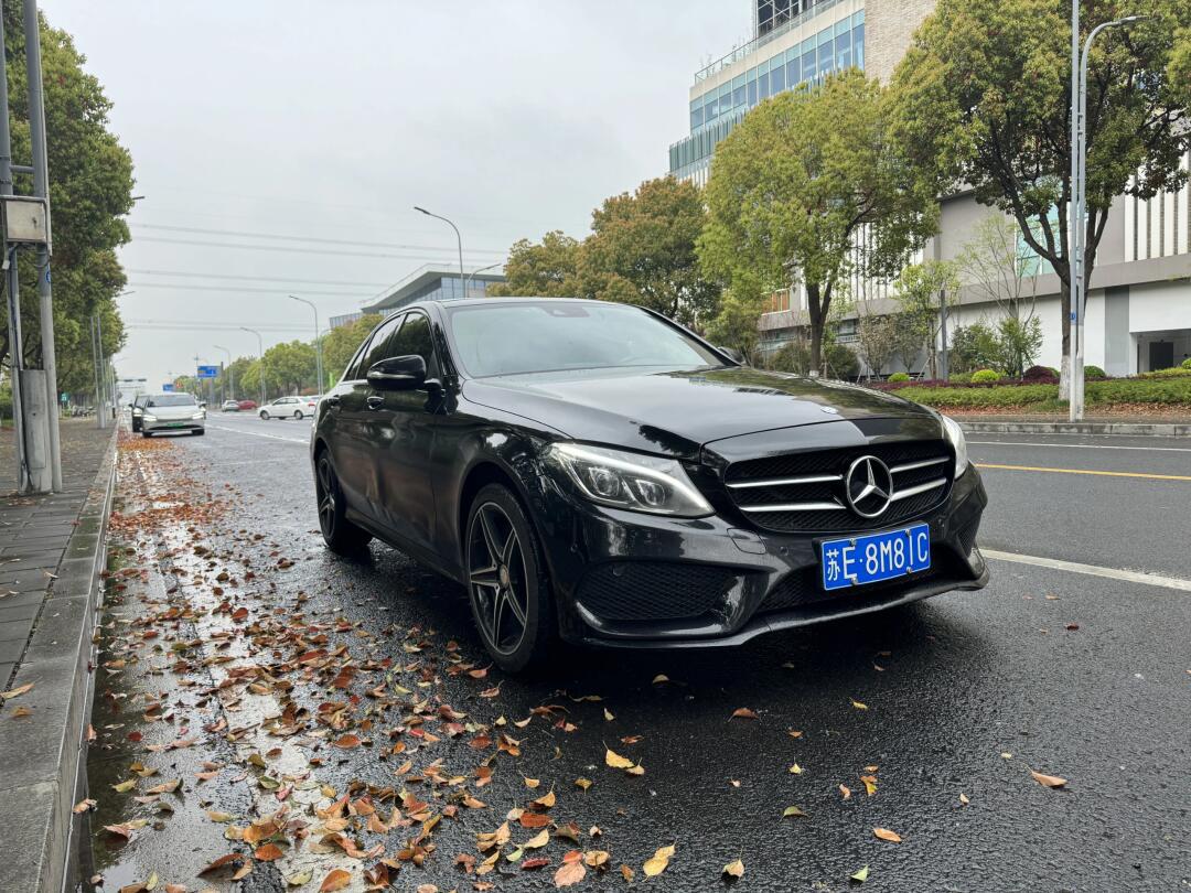 16年差几天奔驰c300 2.