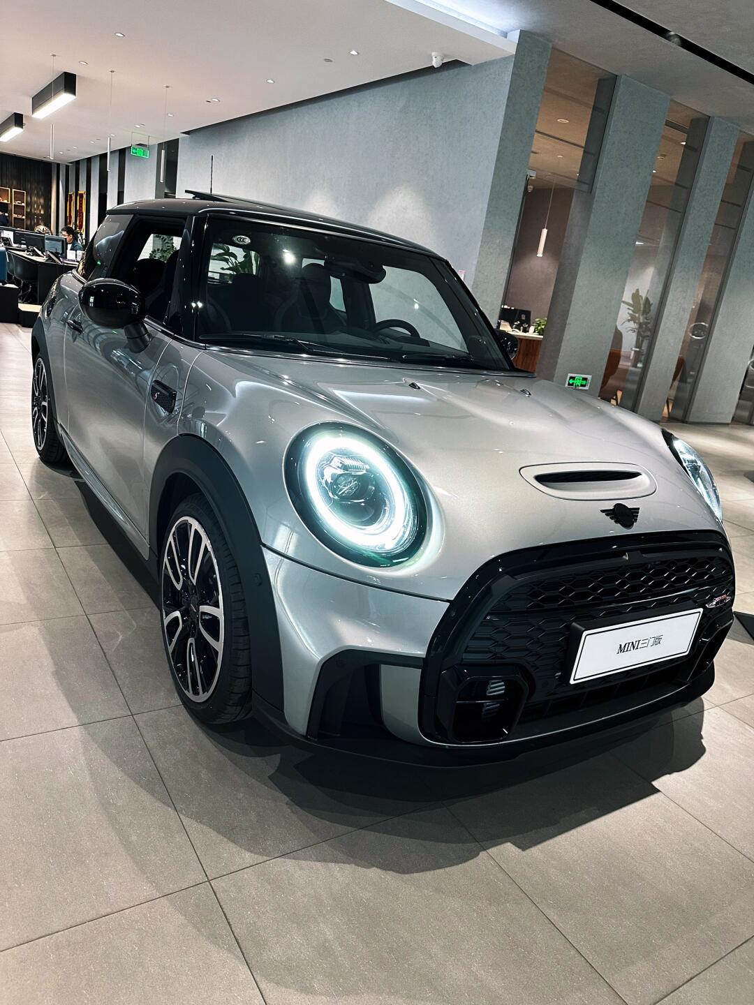 奔驰mini cooper图片