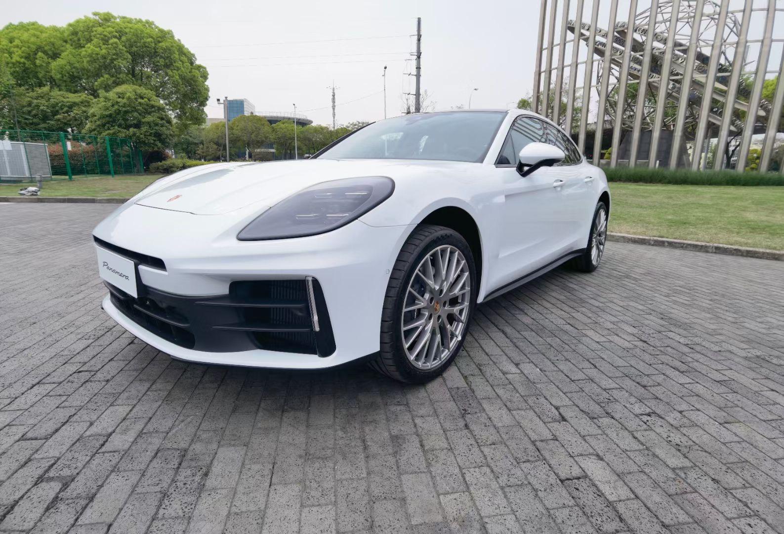 新panamera来了 实车感受一下,你的车提了吗_保时捷panamera社区_易车