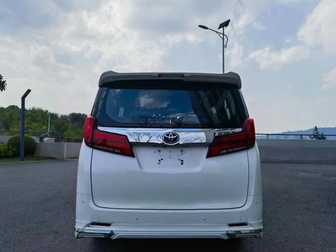 5/v6 豪华新车落地130万全车1:1匠心工艺打造2_埃尔法社区_易车社区