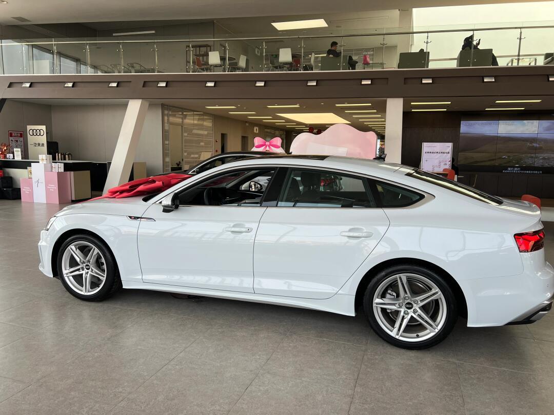 30万左右的轿跑很难不对五彩缤纷的a5心动_汽车杂谈社区_易车社区