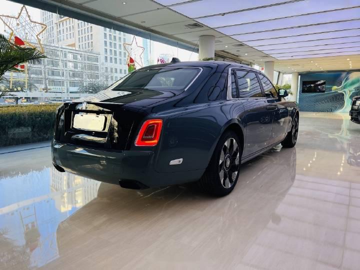 今晚就梦这台把~ 劳斯莱斯 幻影 加长版 未上牌,仪表里程66公里 1430