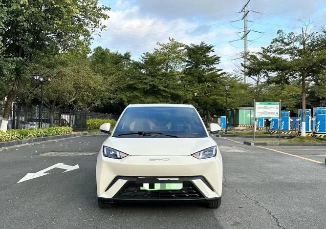 花8万给媳妇儿买了辆比亚迪海鸥,搞得我现在都不想开汽油车了!
