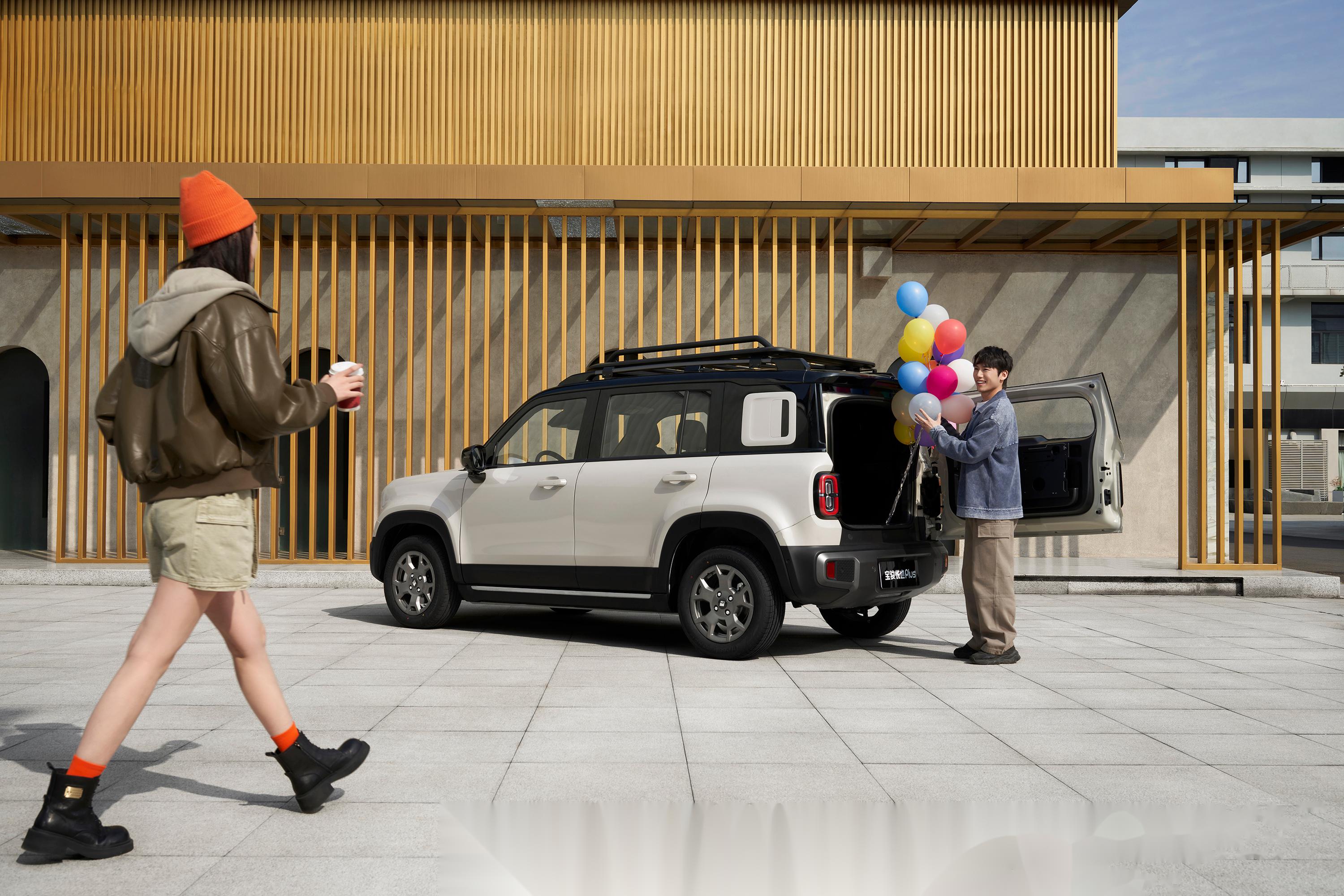 根据中国汽车工业协会刚刚公布的24年的1-3月的数据显示: 进入2024年