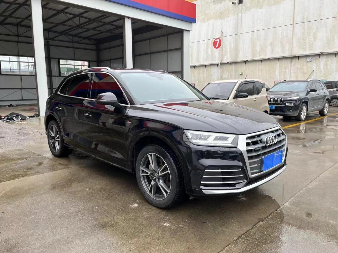 拿下20年奥迪q5l,40tsf高配,本地一手,6万公里,查博士s级90天回购