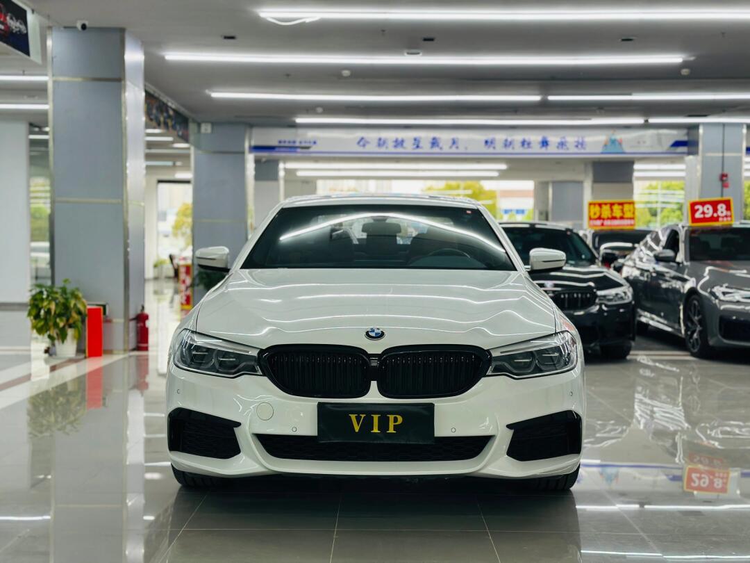新到20年宝马530lim运动,一手7万公里,25.8万,首付三万多提车_宝马5系