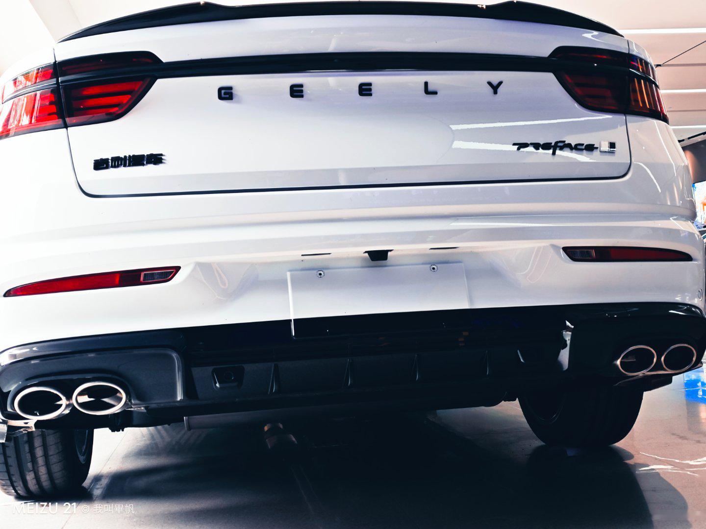 吉利星瑞l宵汉版算不算星瑞l的性能版呢前唇,群,尾翼,四出排气,18寸