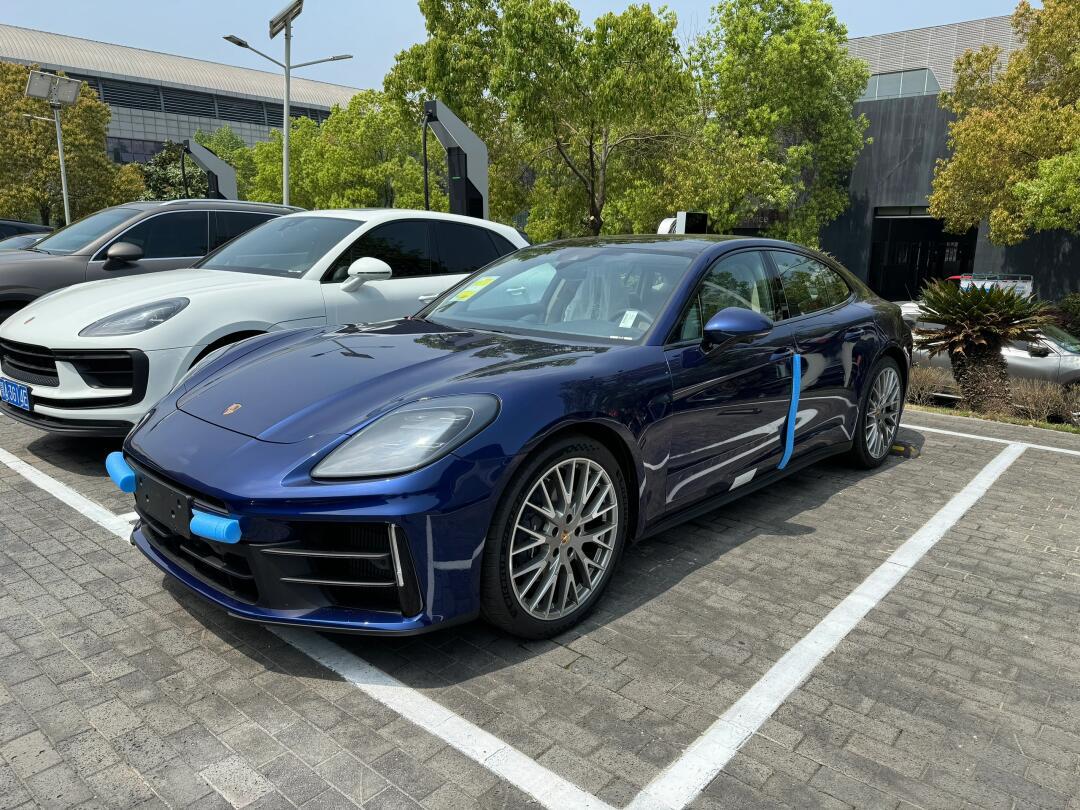 2024 全新保时捷帕拉梅拉.