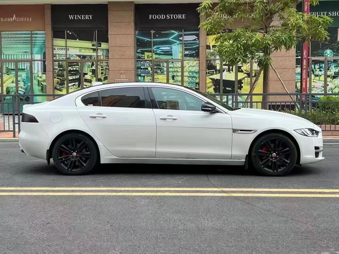 捷豹[话题]# 捷豹xel 2018款 2.