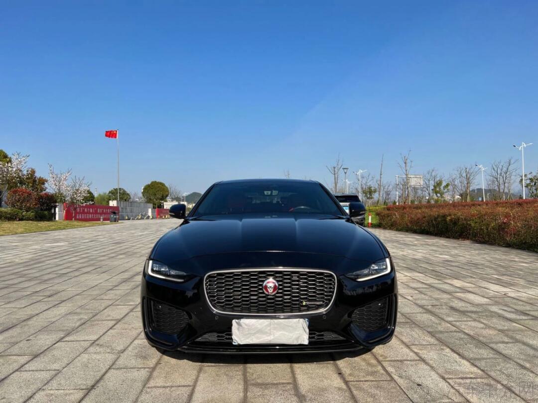 22年捷豹xel,车价15.5万