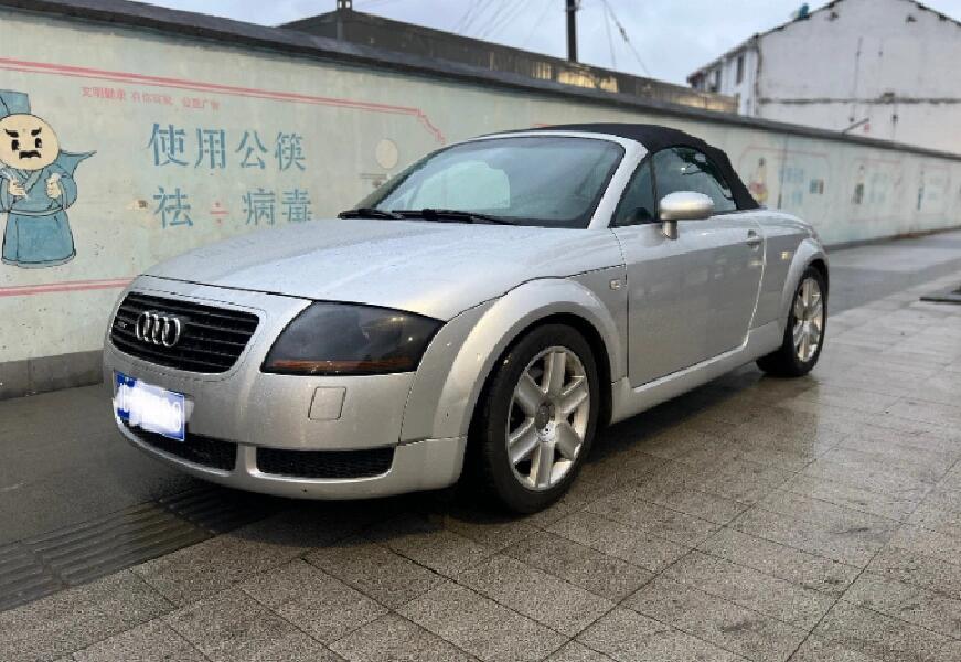 当前位置:>易车>社区>奥迪tt社区>售价18.