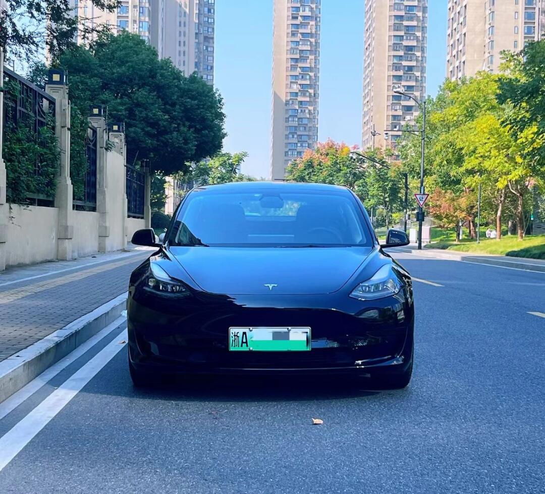 极品特斯拉model3又到一台!