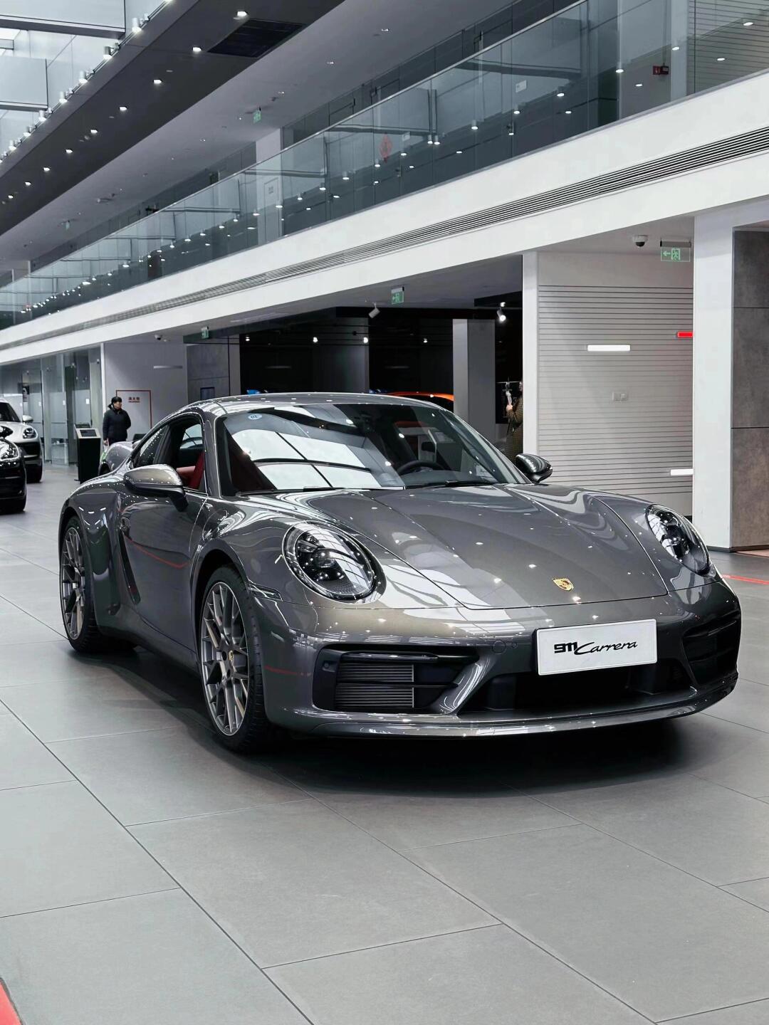 全新911卡雷拉玛瑙灰综合大优惠18个_保时捷911社区_易车社区