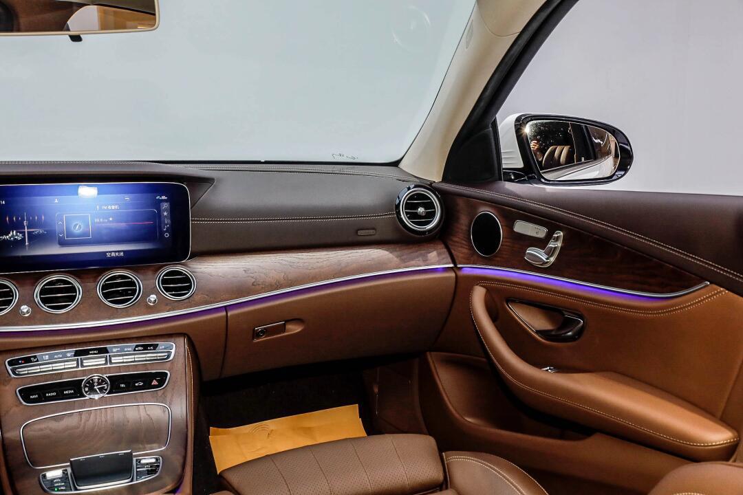 20款白外棕内 奔驰e260l_奔驰e级社区_易车社区