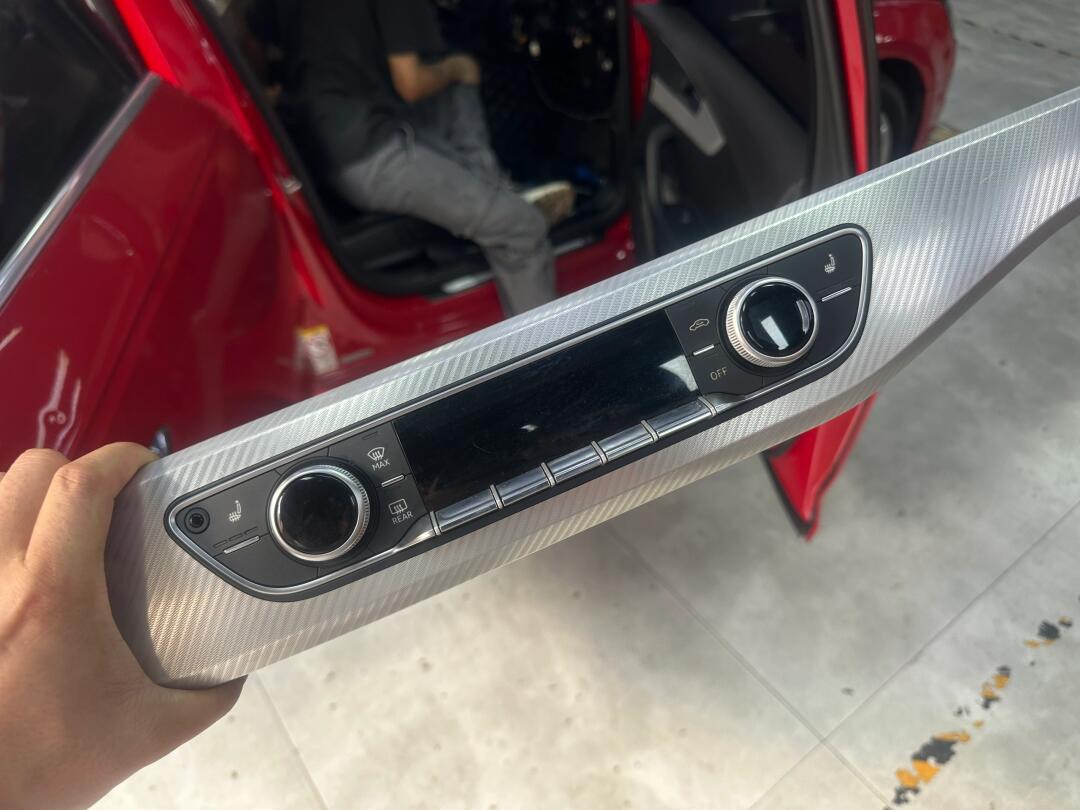 你舍得把你的奥迪a4l拆成这样改三区空调吗_奥迪a4l社区_易车社区