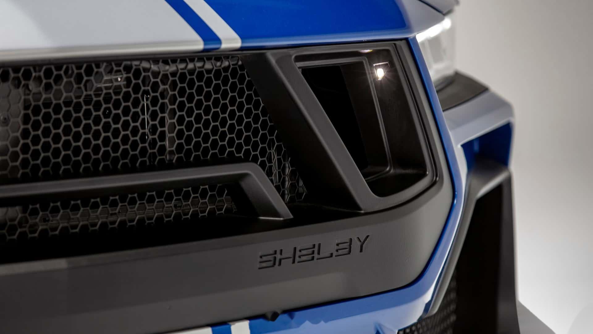 当前位置:>易车>社区>mustang社区>841马力的超级眼镜蛇～2024款