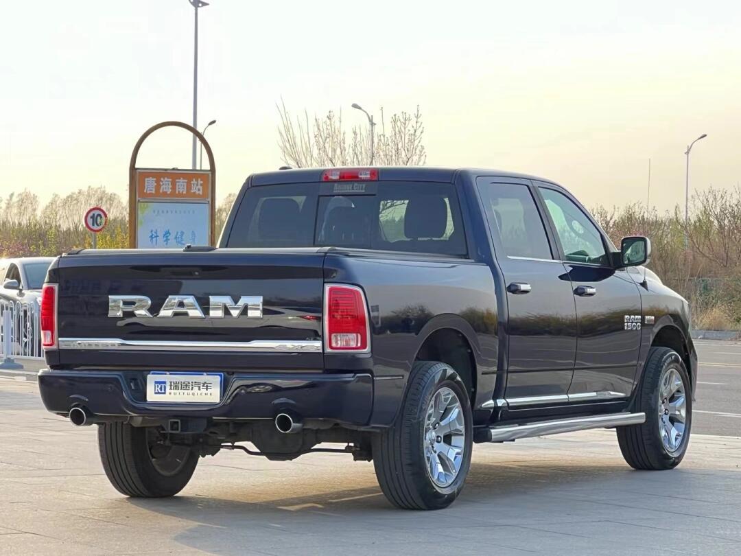 17年的道奇公羊不到 20了.仅需19万多