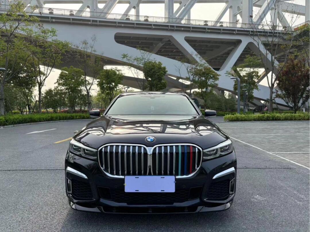 20年宝马740,车价45万