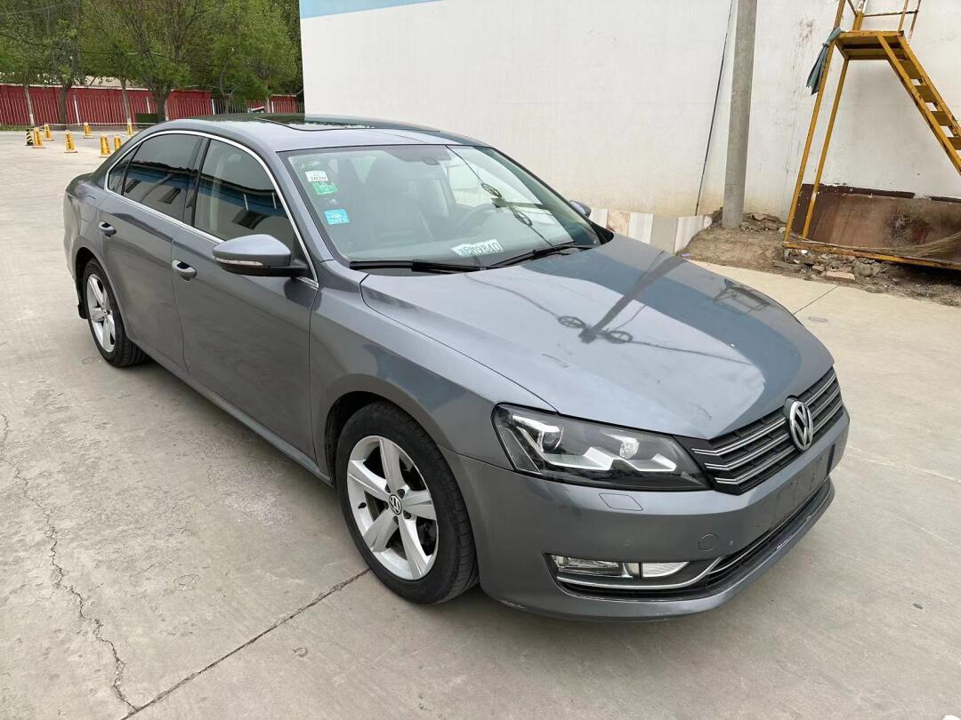 12年自动挡2.0t新款帕萨特,好开没毛病验车