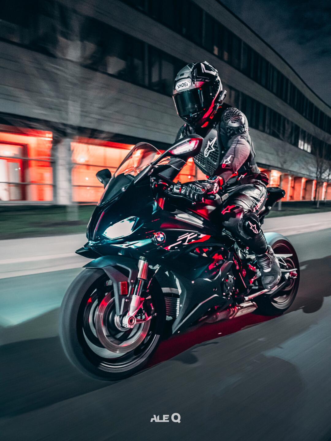 9896这个天气骑s1000rr是什么感受