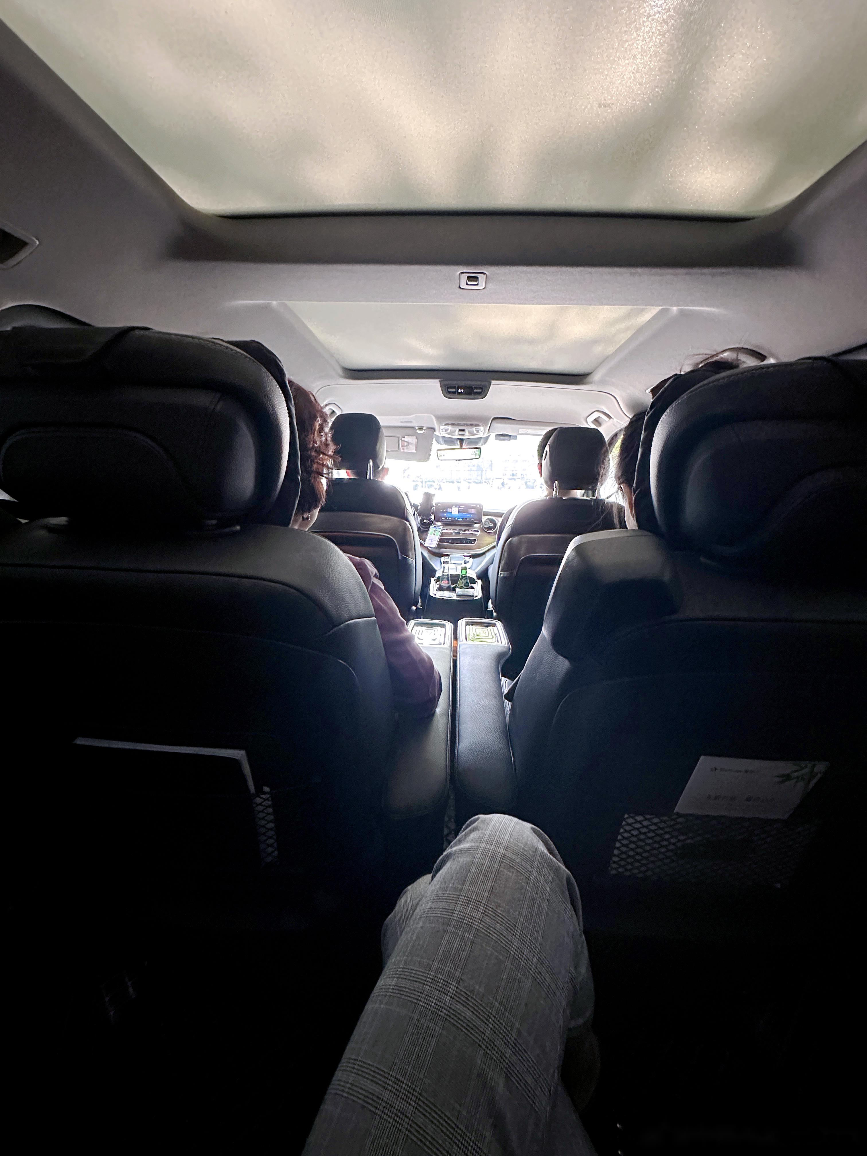 但是我上三排的时候,司机师傅说二排座椅只_奔驰v级社区_易车社区