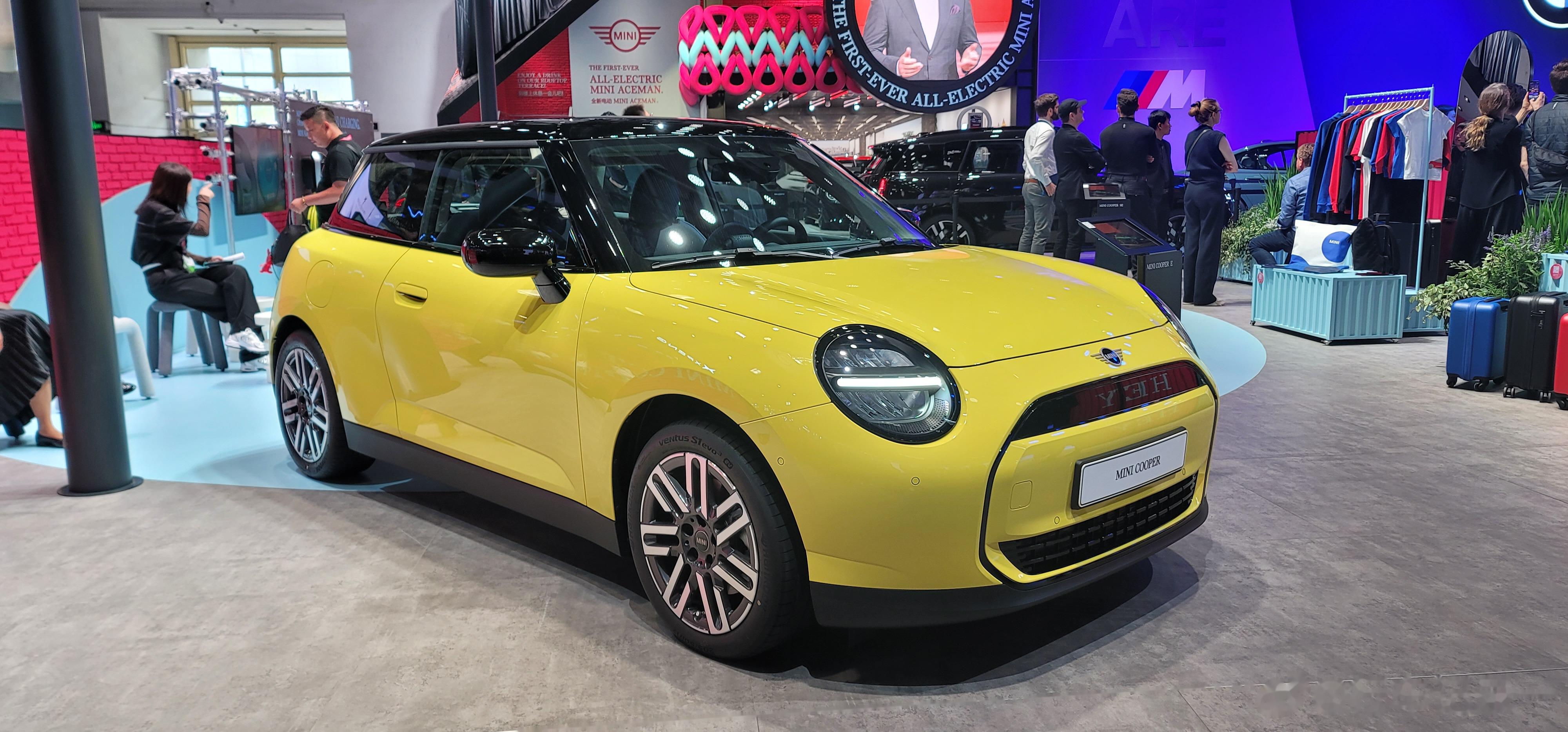 极少数和燃油时代在造型和动力上都基本一致的新能源车,mini cooper