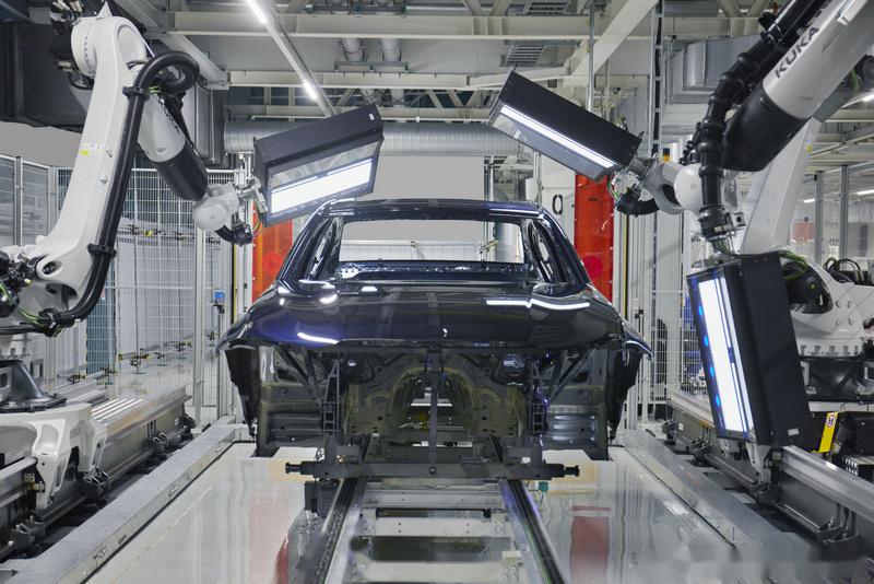 项目投资重点是宝马大东工厂的大规模升级和技术创新,为2026年启动