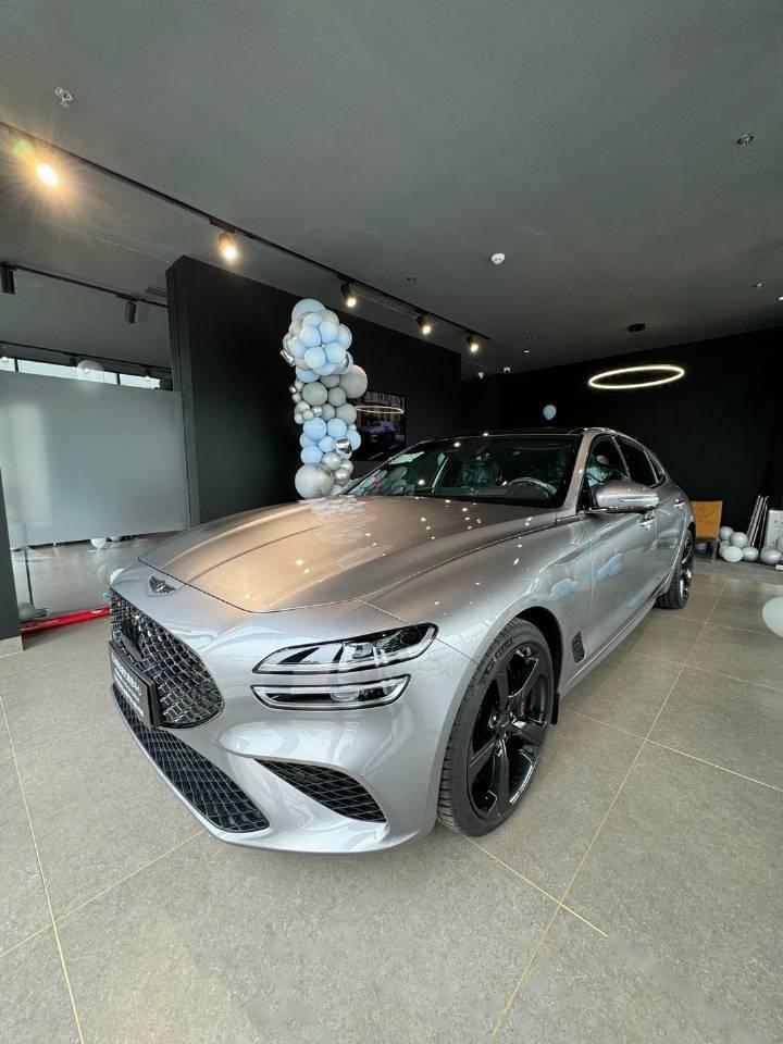 今日提新车,捷尼赛思g70猎装入库