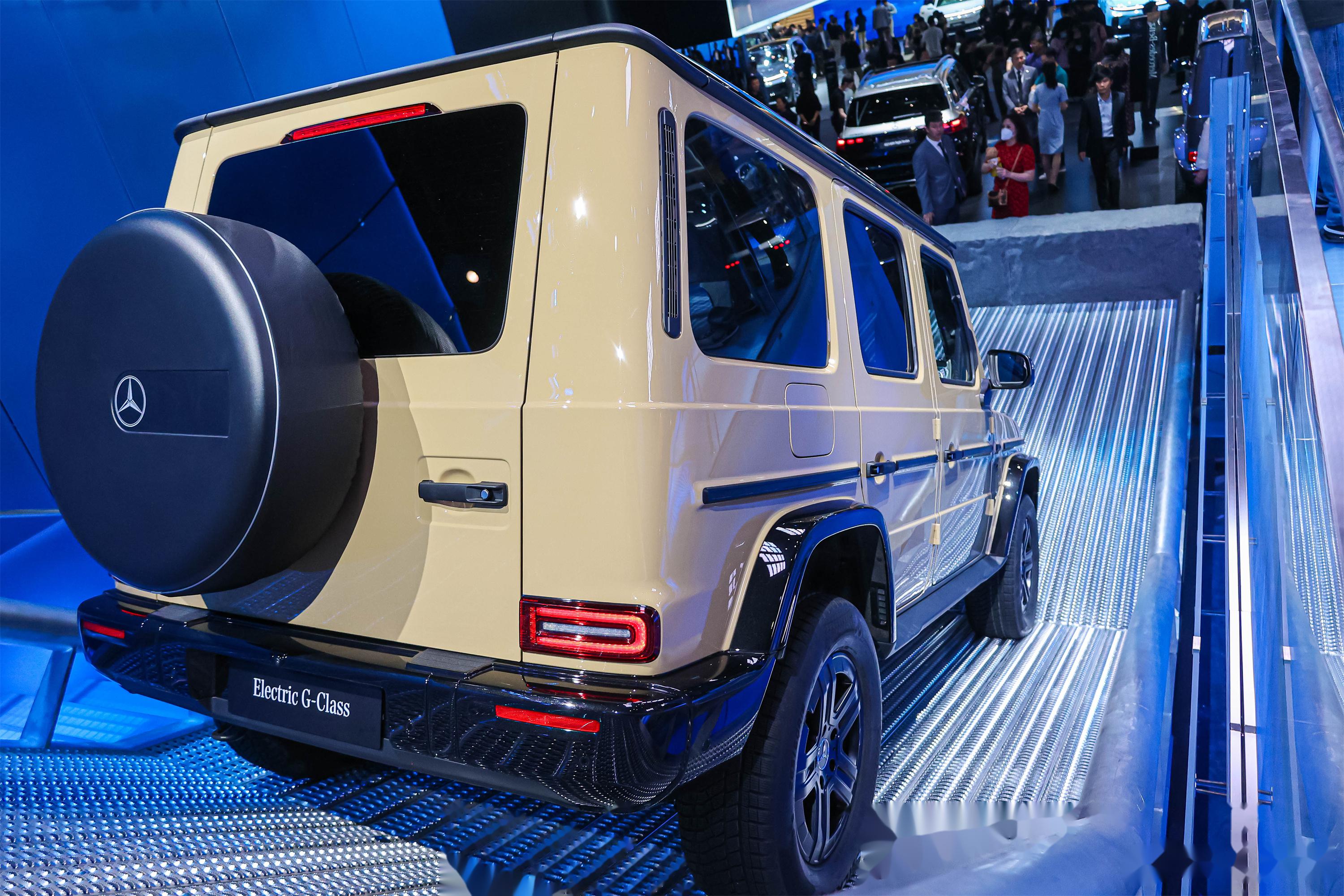 可真的是让越野车迷们大饱眼福啊! 奔驰g580,这款纯电