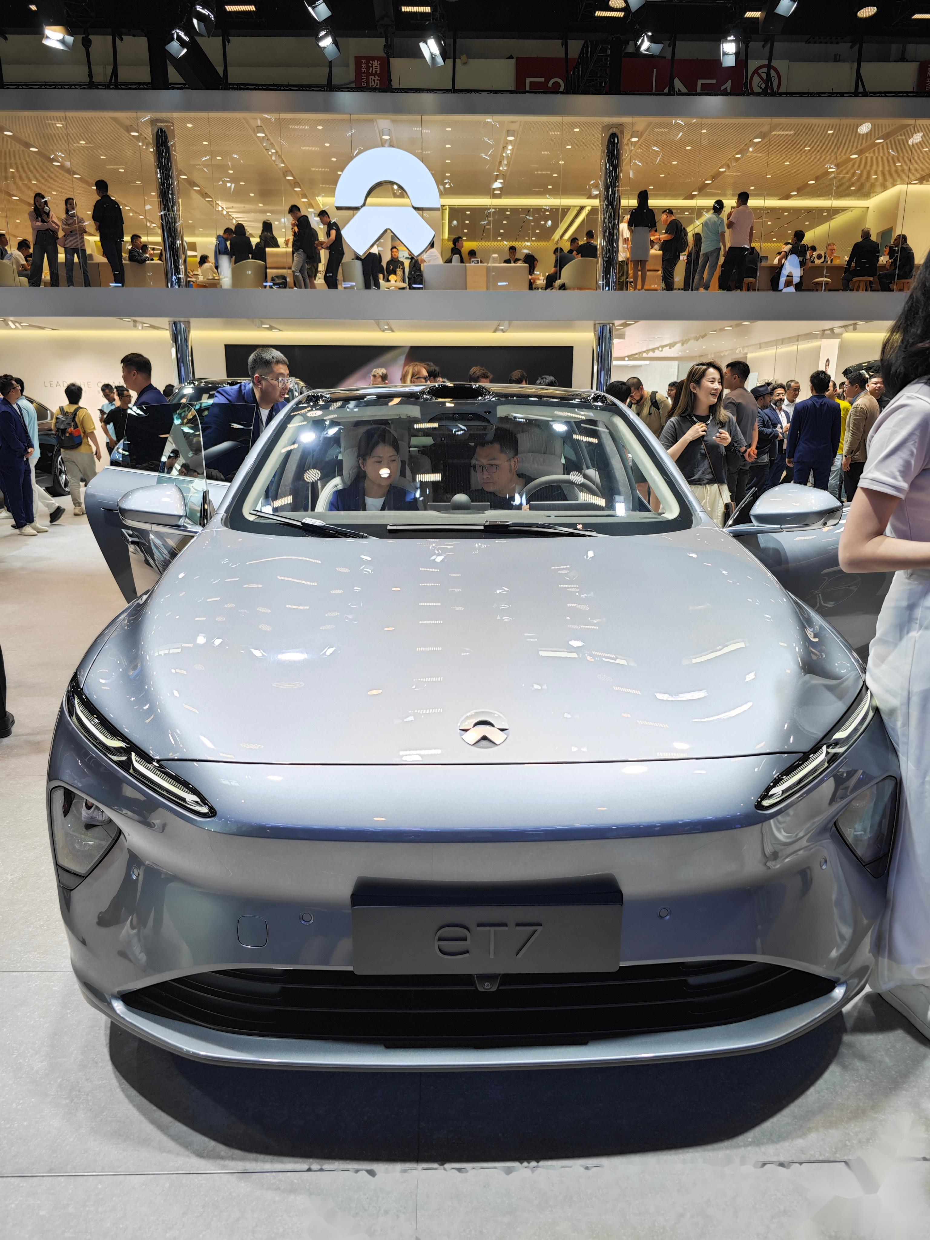 24 款蔚来et7,亮点如下