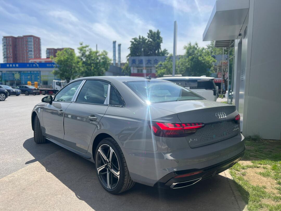 a4l豪华版纳多灰现车_奥迪a4l社区_易车社区