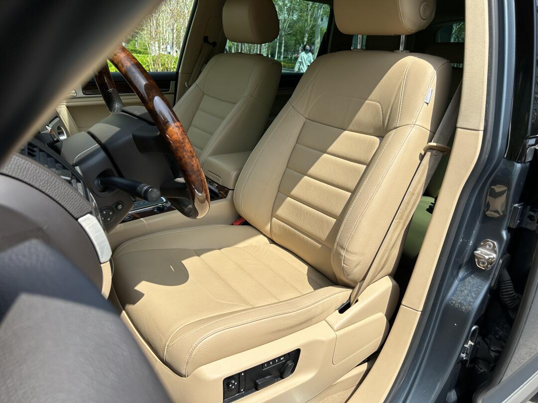 进口大众途锐4.