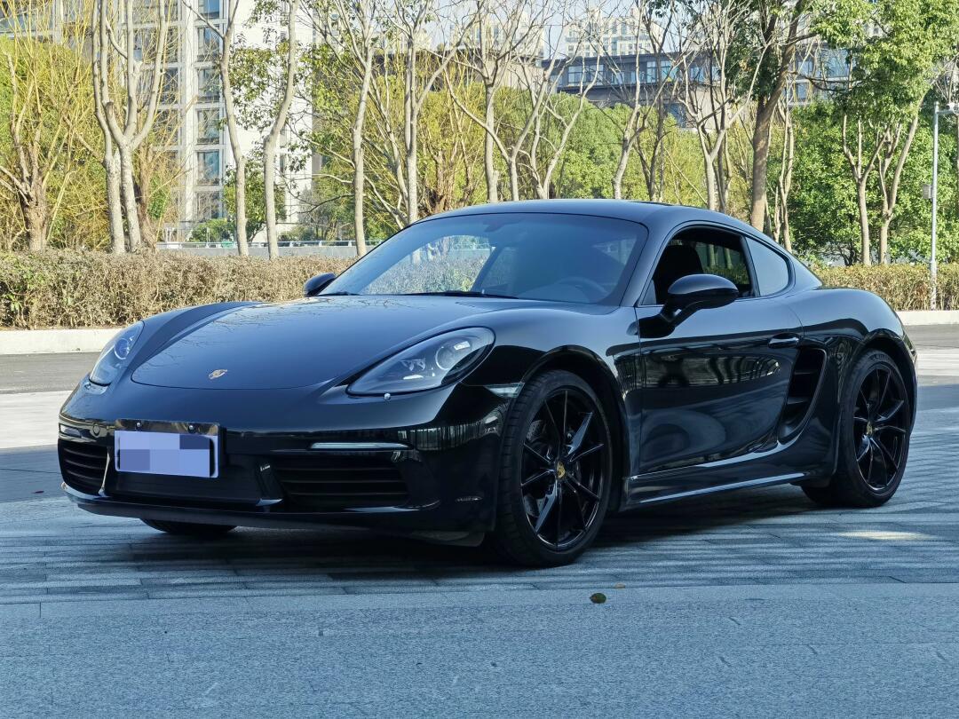23年保时捷718spyder cayman 49.98w