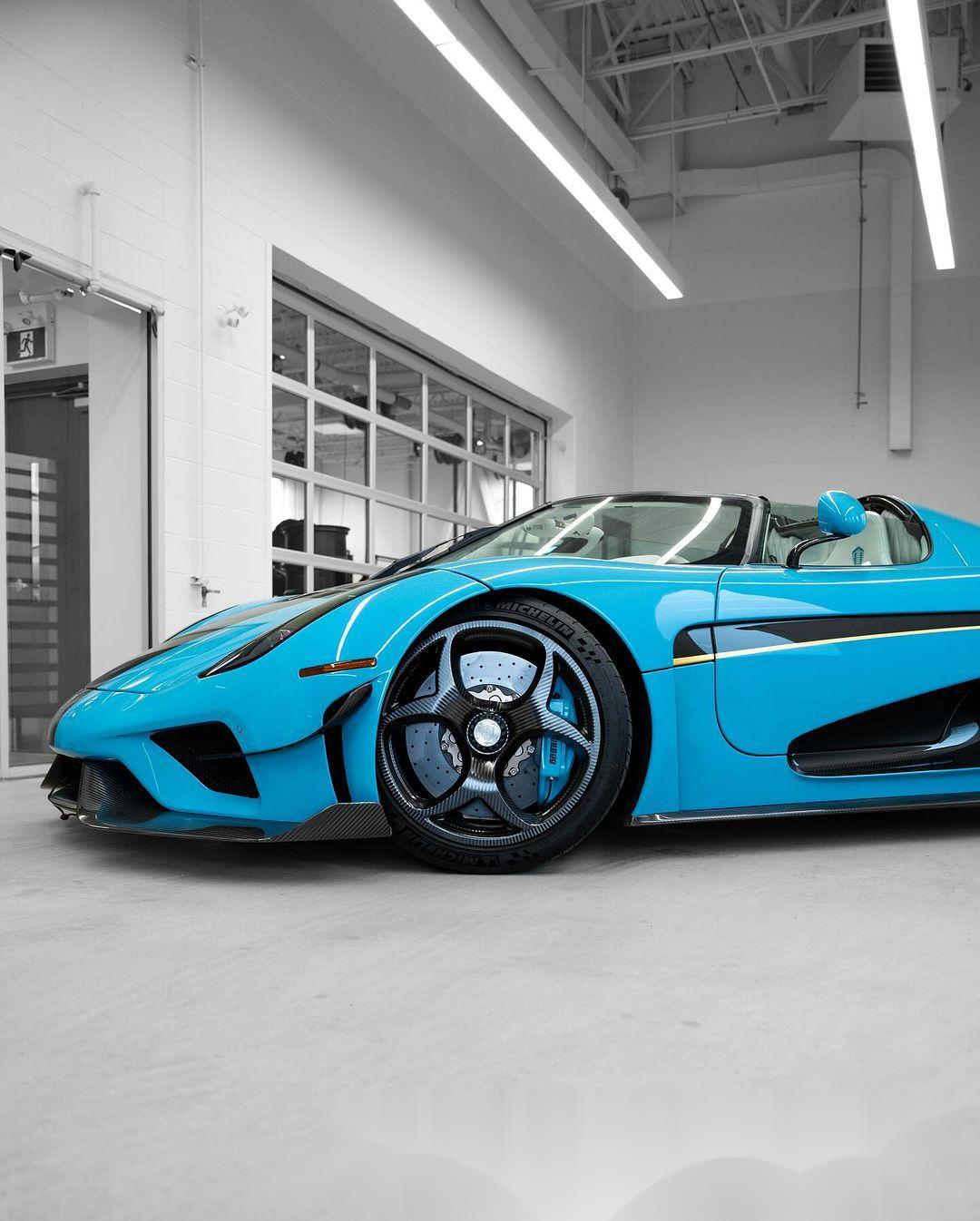 2021 科尼赛克 regera,外观采用碳纤维打造,重量极轻