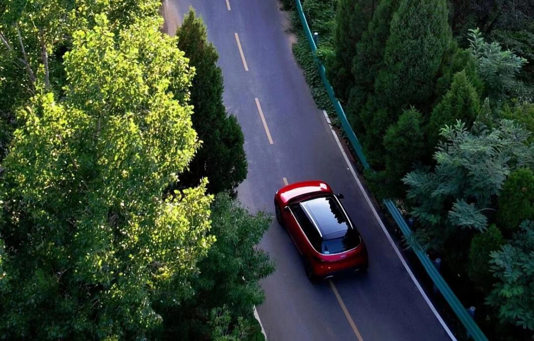 五一出游,搭载碳化硅的大聪明续航不要太好