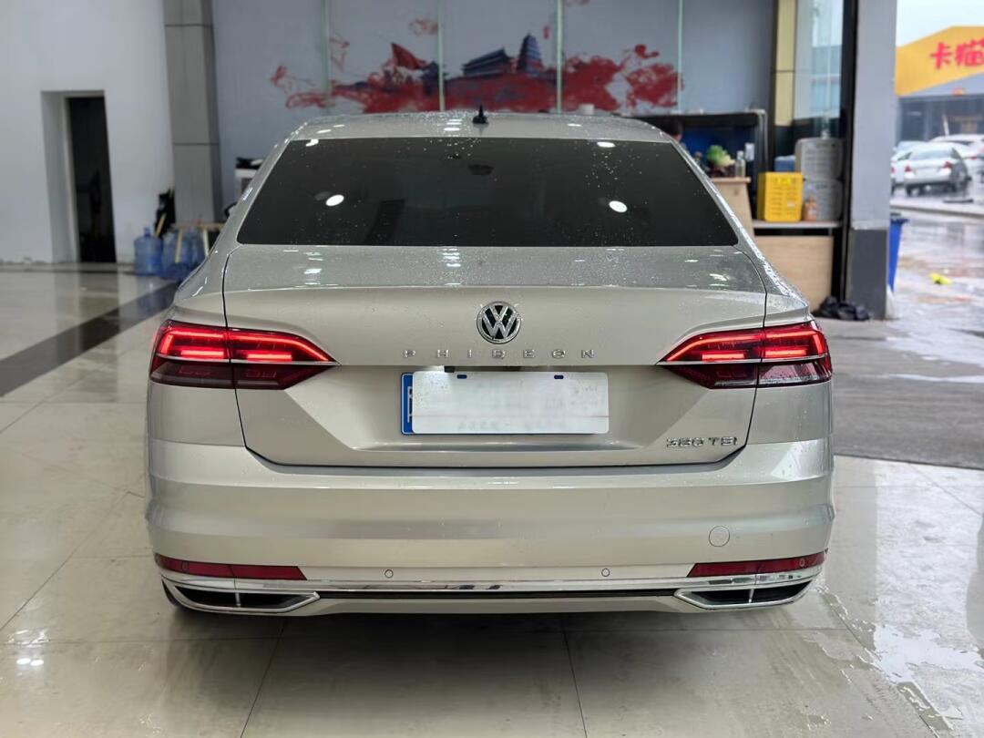 拿下20年大众辉昂 380 两驱商务版,2.