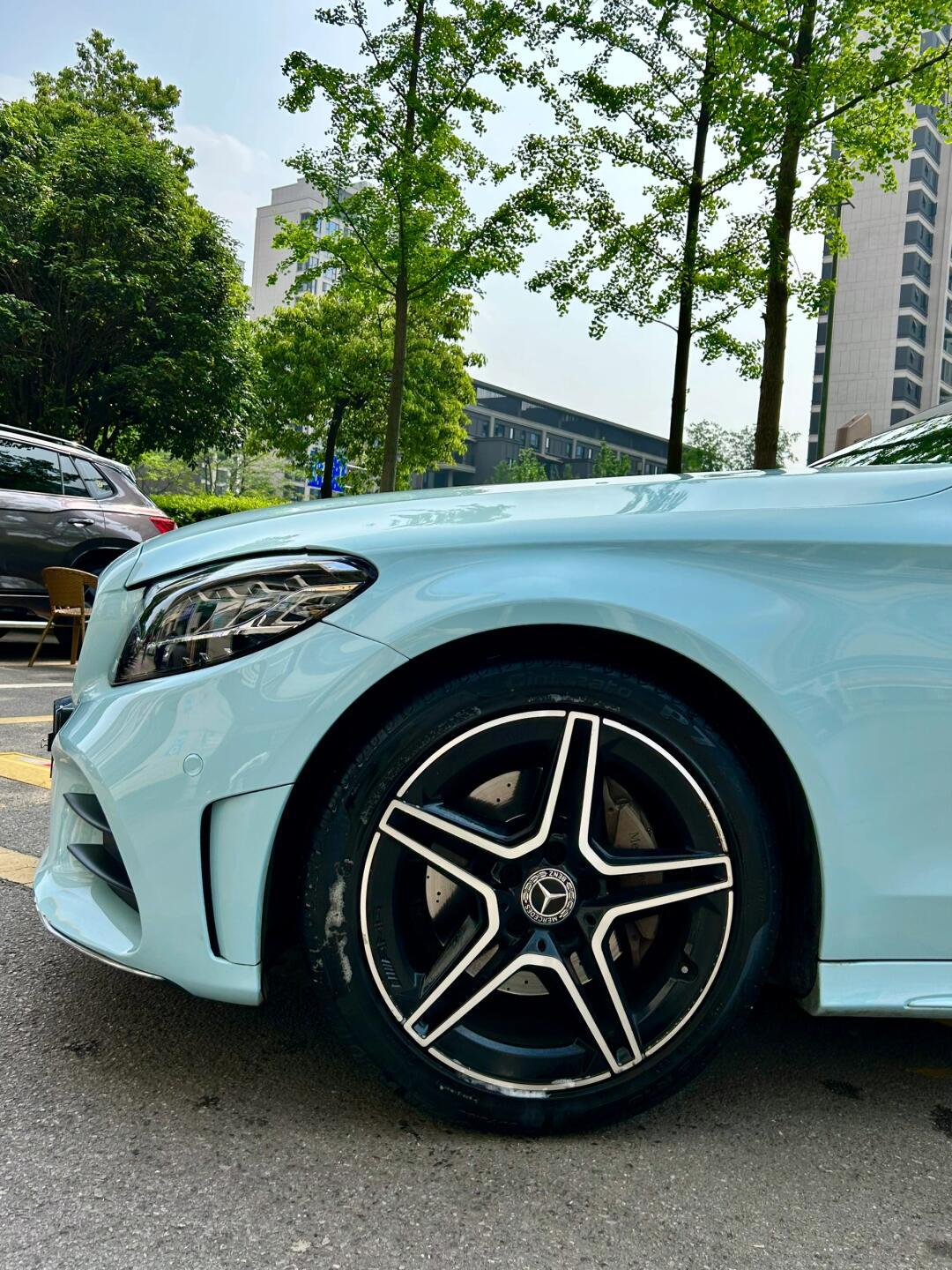 奔驰c26077钢琴冰川蓝